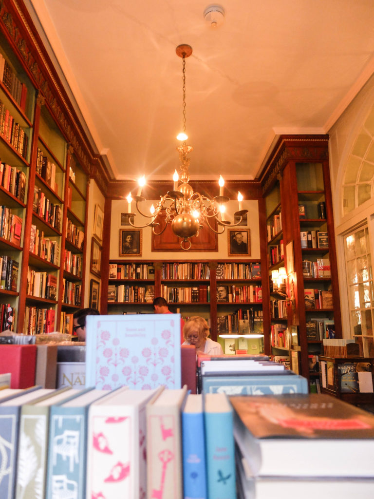new-orleans-bookshop-2