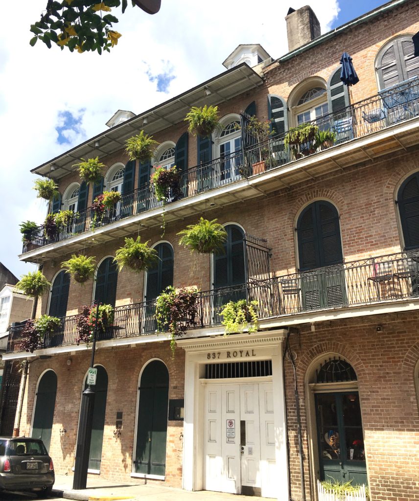 new-orleans-french-quarter