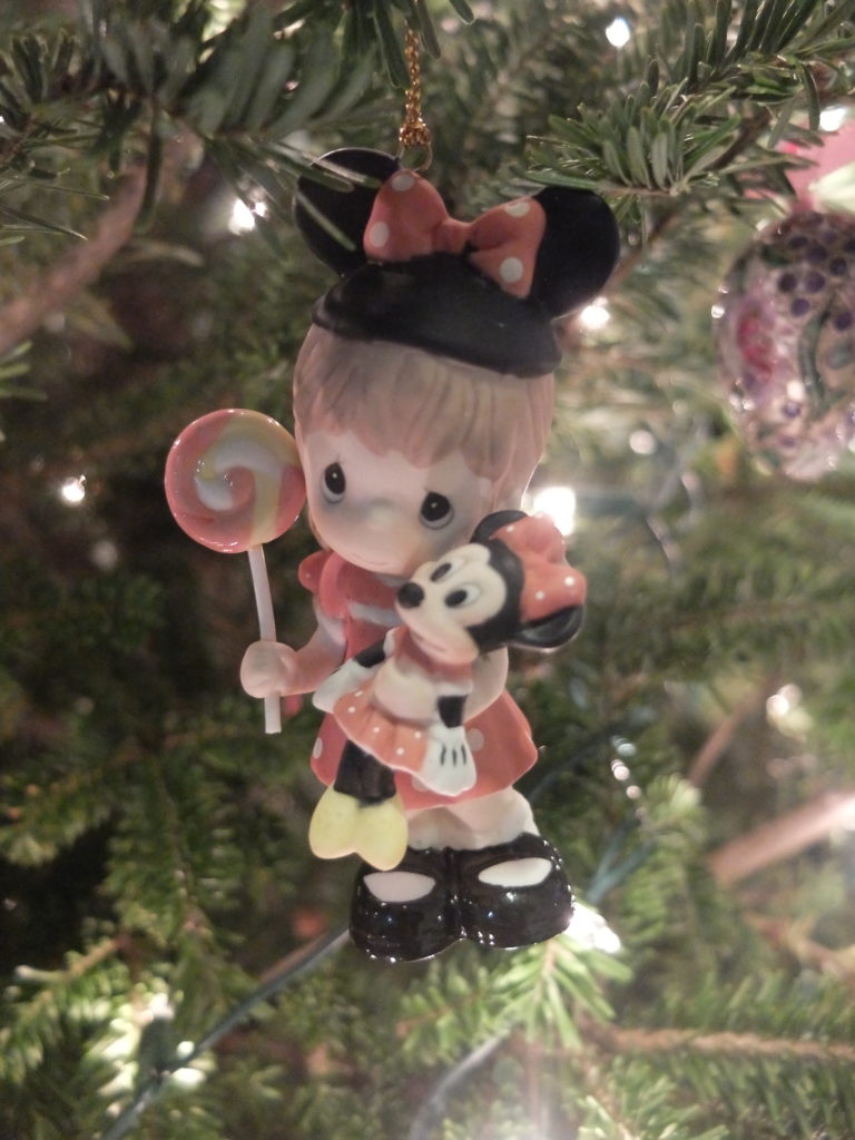 disney-ornament2