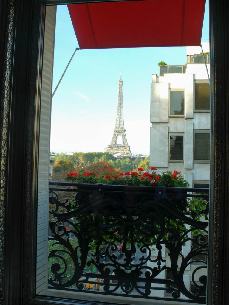 eiffel tower paris france